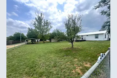 1101 E College, Llano, TX 78643 - Photo 21