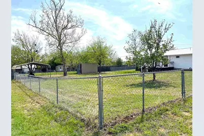 1101 E College, Llano, TX 78643 - Photo 23