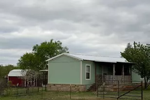 804 W College, Llano, TX 78643 - Photo 1