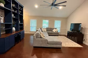 252 Sunday Dr, Burnet, TX 78611 - Photo 3