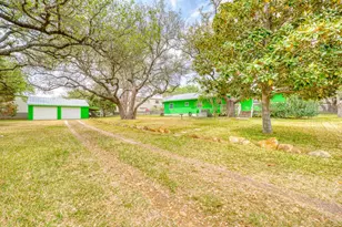 604 Elkhorn Dr, Kingsland, TX 78639 - Photo 1