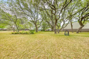 604 Elkhorn Dr, Kingsland, TX 78639 - Photo 13