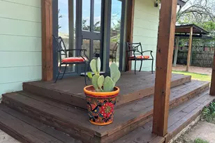 157 E White Rock St, Buchanan Dam, TX 78609 - Photo 3