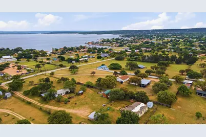 1651 Roselea Dr, Buchanan Dam, TX 78609 - Photo 15