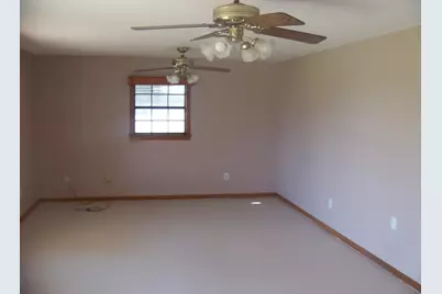 1651 Roselea Dr, Buchanan Dam, TX 78609 - Photo 5