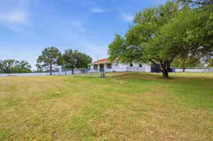 1651 Roselea Dr, Buchanan Dam, TX 78609 - Photo 43