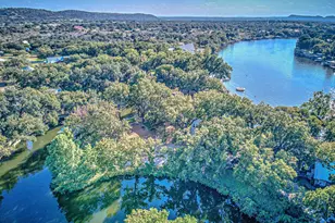 1336 S Lakeside Dr, Kingsland, TX 78639 - Photo 5