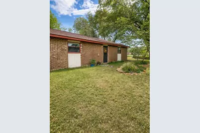 1208 Olive Street, Llano, TX 78643 - Photo 11