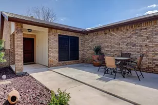 115 Firestone Pl, Meadowlakes, TX 78654 - Photo 3