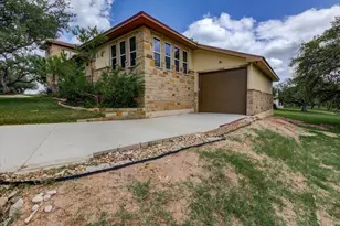 208 Colina Cv, Kingsland, TX 78639 - Photo 15