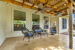 267 Meadowlakes Dr, Meadowlakes, TX 78654 - Photo 37