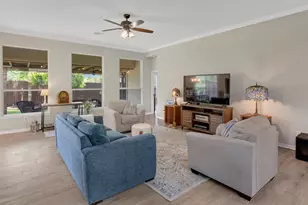 267 Meadowlakes Dr, Meadowlakes, TX 78654 - Photo 9