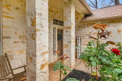 267 Meadowlakes Drive, Meadowlakes, TX 78654 - Photo 5