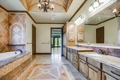 1608 Golden Nugget, Horseshoe Bay, TX 78657 - Photo 31