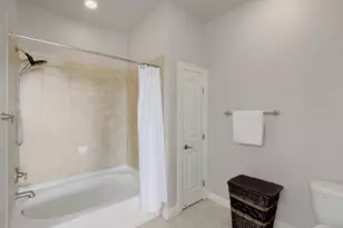 1000 The Cape #65 Rd, Horseshoe Bay, TX 78657 - Photo 23