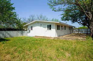 103 Chism St, Burnet, TX 78611 - Photo 25