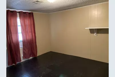 207 E Elm Street, Burnet, TX 78611 - Photo 9