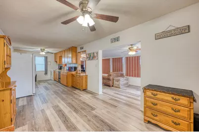 204 W Lakeshore Drive, Llano, TX 78643 - Photo 11