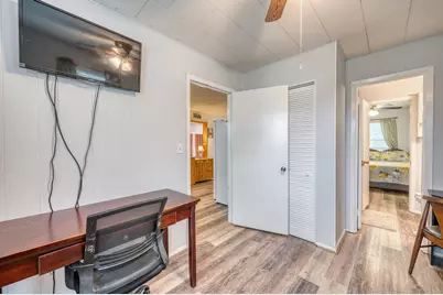 204 W Lakeshore Drive, Llano, TX 78643 - Photo 23