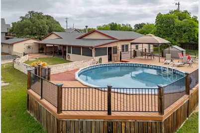 1307 Hillcrest Drive, Granite Shoals, TX 78654 - Photo 11