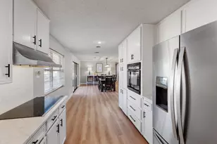 139 E Cottonwood Dr, Granite Shoals, TX 78654 - Photo 13