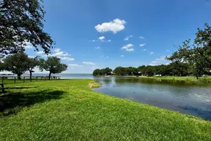 724 S Chaparral, Burnet, TX 78611 - Photo 25