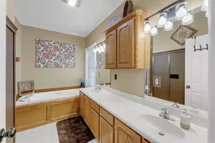 99 Gateway Pkwy, Marble Falls, TX 78654 - Photo 19