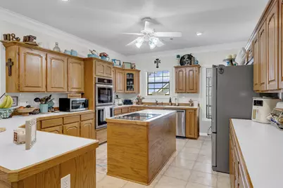 99 Gateway Parkway, Marble Falls, TX 78654 - Photo 11