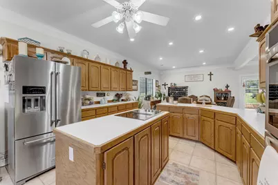 99 Gateway Parkway, Marble Falls, TX 78654 - Photo 13