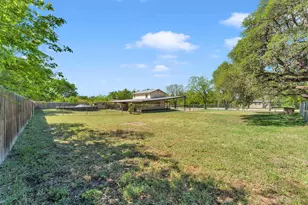 603 S Silver St, Burnet, TX 78611 - Photo 23