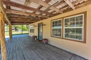 603 S Silver St, Burnet, TX 78611 - Photo 3