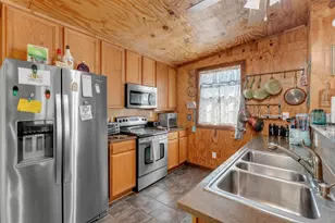 603 S Silver St, Burnet, TX 78611 - Photo 9