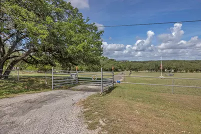 1912 Us-281 S Highway, Johnson City, TX 78636 - Photo 1