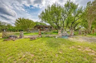 121 Co Rd 143, Burnet, TX 78611 - Photo 37