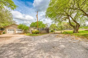 121 Co Rd 143, Burnet, TX 78611 - Photo 7