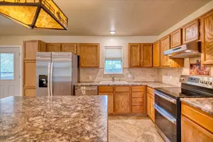 243 E Flag Creek Ranch Rd, Llano, TX 78643 - Photo 9