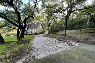 602 Sycamore, Burnet, TX 78611 - Photo 3