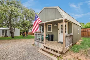 800 Texas Ave, Kingsland, TX 78639 - Photo 19