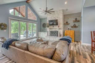 3896 Comanche Ln, Kingsland, TX 78639 - Photo 3