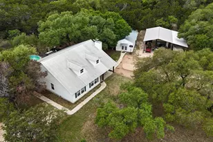 360 Darwin Dr, Burnet, TX 78611 - Photo 5