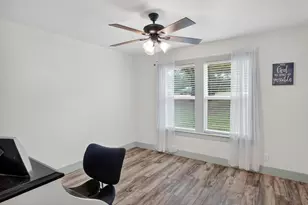 360 Darwin Dr, Burnet, TX 78611 - Photo 19