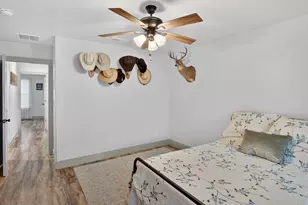 360 Darwin Dr, Burnet, TX 78611 - Photo 17