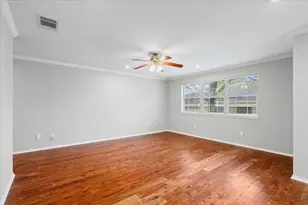 710 Cottonwood Dr, Burnet, TX 78611 - Photo 9