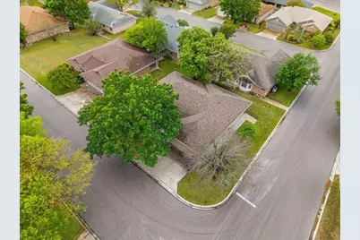 710 Cottonwood Drive, Burnet, TX 78611 - Photo 29