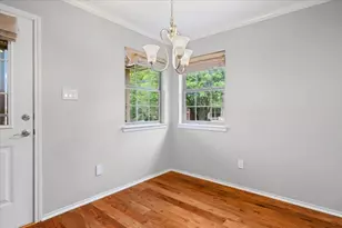 710 Cottonwood Dr, Burnet, TX 78611 - Photo 11