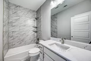 1915 Willow St, Kingsland, TX 78639 - Photo 17