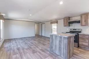 217 E Castleshoals Dr, Granite Shoals, TX 78654 - Photo 11