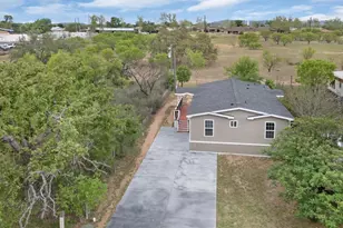 1699 Arrow Head Trail, Kingsland, TX 78639 - Photo 5