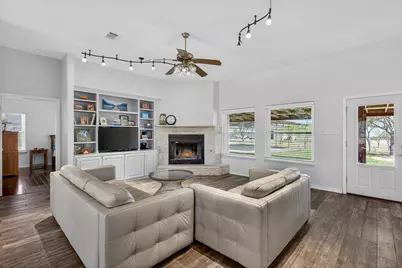 13639 Abrahamson Road, Manor, TX 78653 - Photo 9