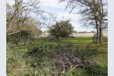 114 Airview Boulevard, Sunrise Beach, TX 78643 - Photo 3